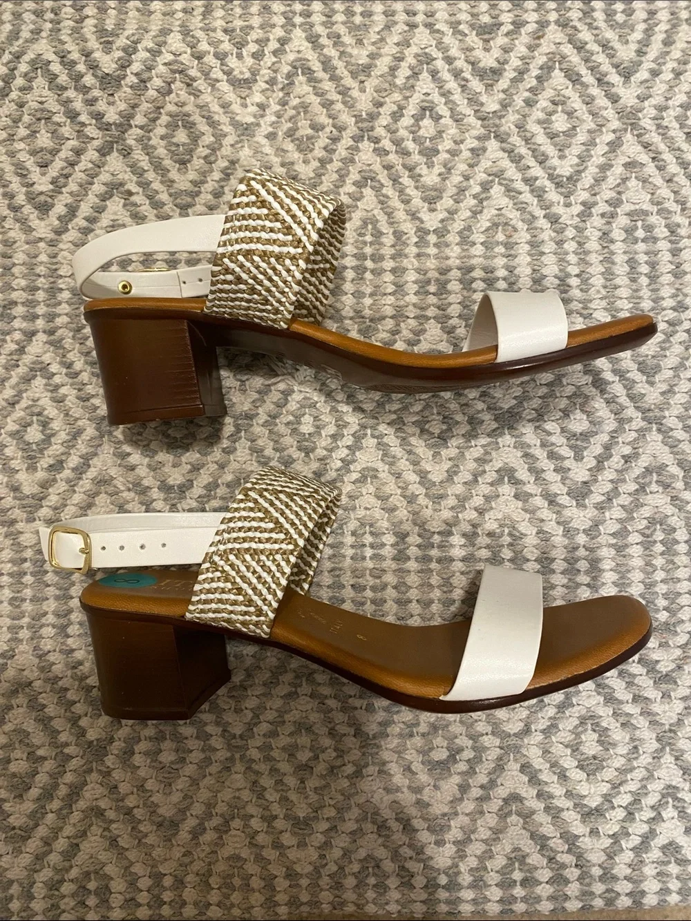 Italian Shoemakers 8 White/Tan Woven Faux Leather Heeled Sandals